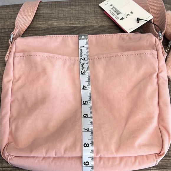 Kipling Pink Crossbody Bag The Iconic Bag Charm “Bella The Gorilla” 🦍 - Picture 14 of 15